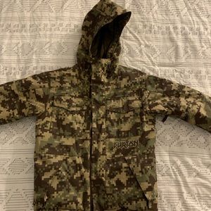 boys burton snowboarding jacket size small